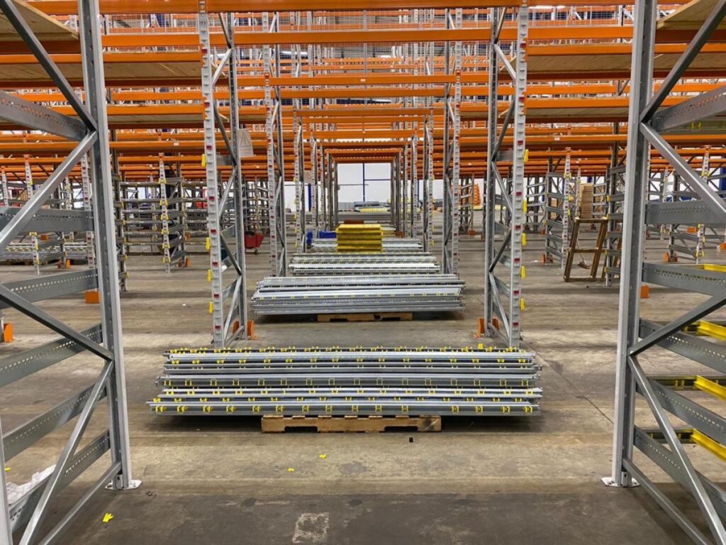 warehouse and racking clearance experts for all distribution centres in mainland uk