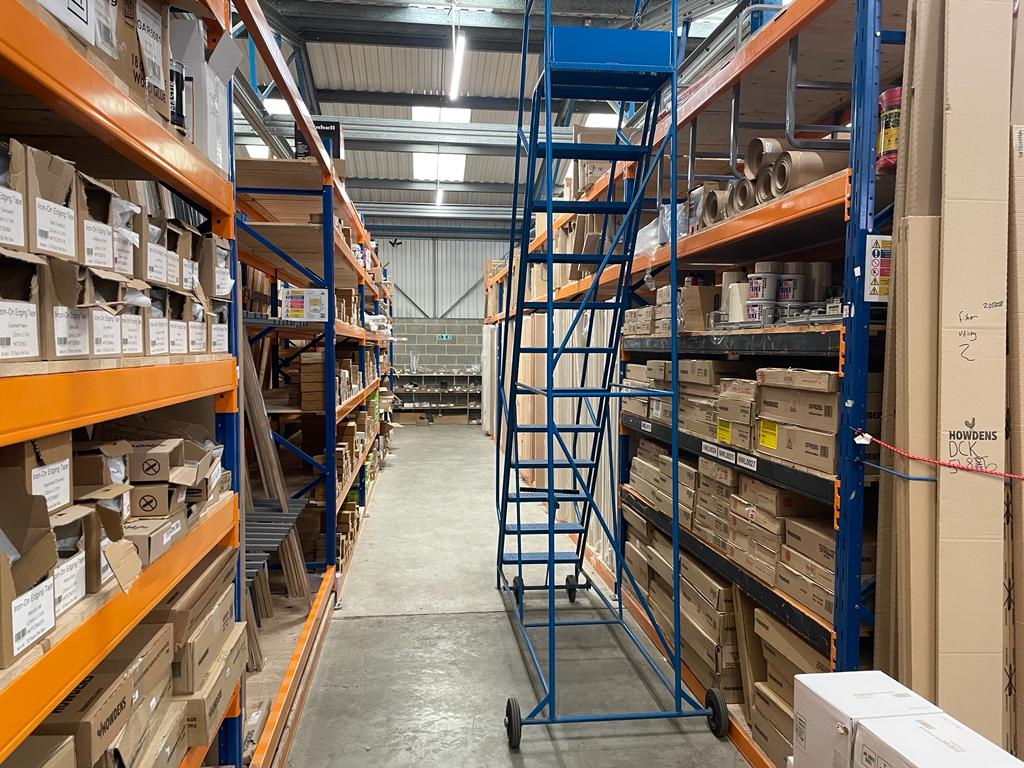 how-pallet-racking-removal-services-can-transform-your-warehouse.jpg